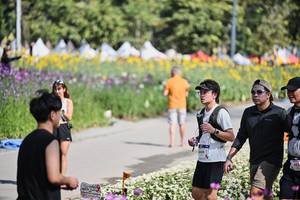 BIB: 
                            <button type="button" onclick="openModal(27793647)" class="btn btn-primary btn-sm float-right btn-popup" data-toggle="modal" data-target=".modal-high-quality">
                        <i class="fas fa-shopping-cart"></i> Add to Cart
                    </button>
                                            <button type="button" onclick="isThisMe(27793647, true)" class="btn btn-success btn-sm float-right btn-popup btn-isme hidden" data-toggle="tooltip" data-placement="bottom" title="นี่คือรูปของคุณใช่ไหม คลิกที่นี่เพื่อเอาเข้าอัลบั้ม">
                        <i class="fas fa-plus"></i> Add to album
                    </button>
                    <button type="button" onclick="isThisMe(27793647, false)" class="btn btn-warning btn-sm float-right btn-popup btn-isnotme hidden">
                        <i class="fas fa-ban"></i> Remove from album
                    </button>